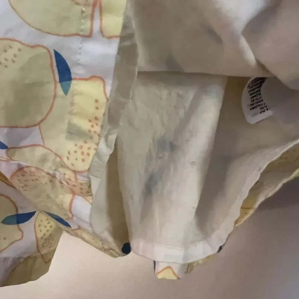 GAP lemon print
